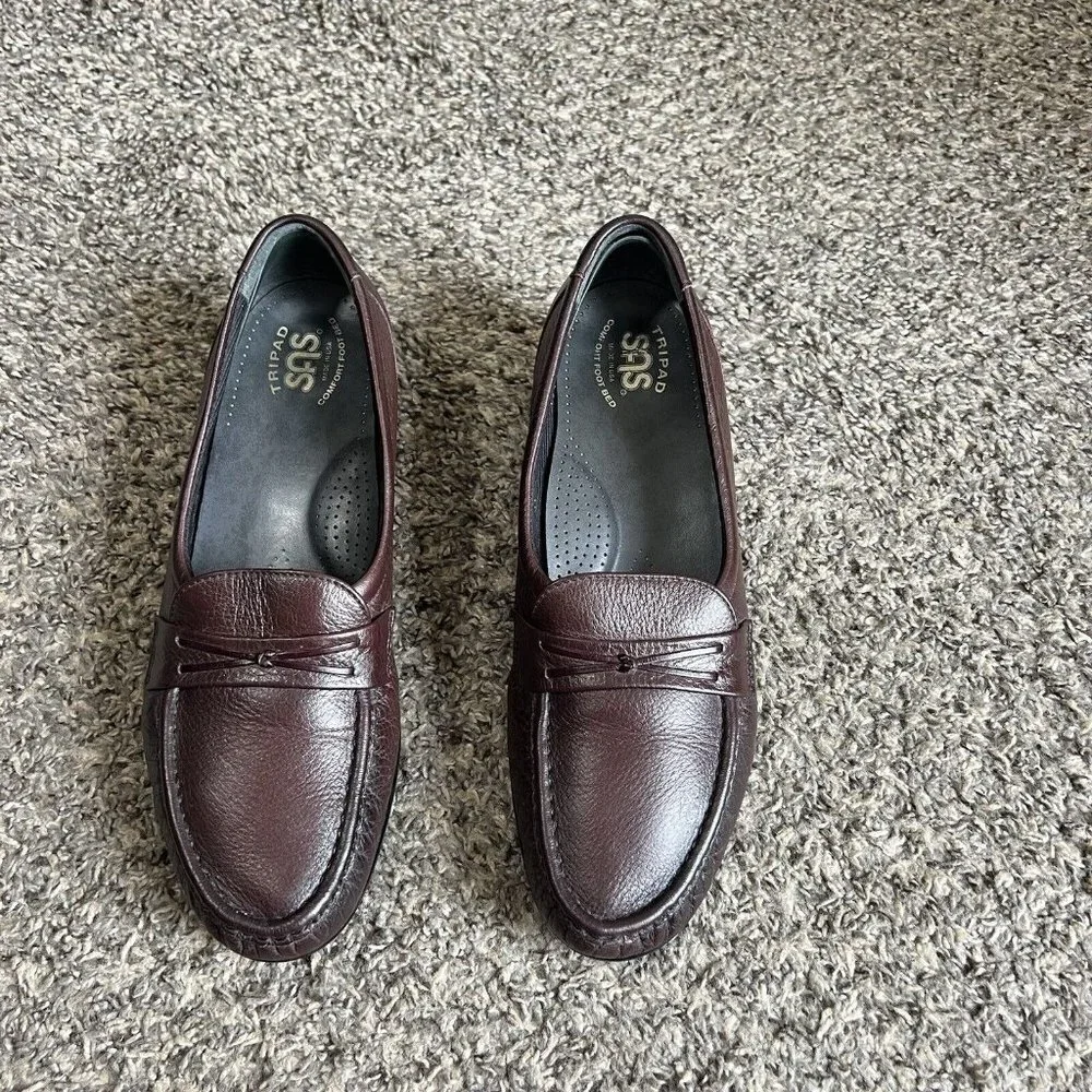 SAS Womens Size 10 M Easier Loafer Brown Burgundy Casual Slip On Shoes Tripad